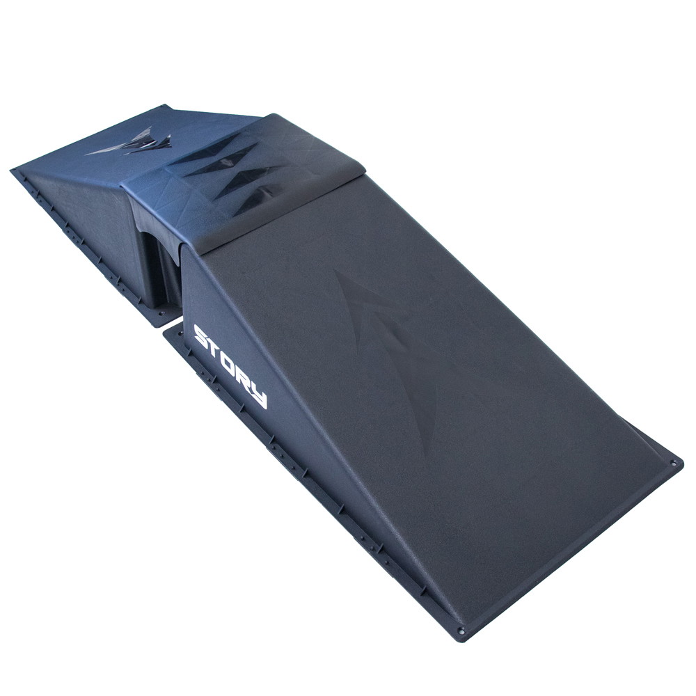 Story 2-Way Skate Ramp