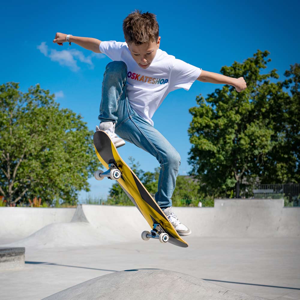 NKX Skateboard 8.25