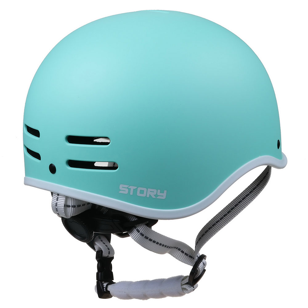 Story Retro Certified Helm