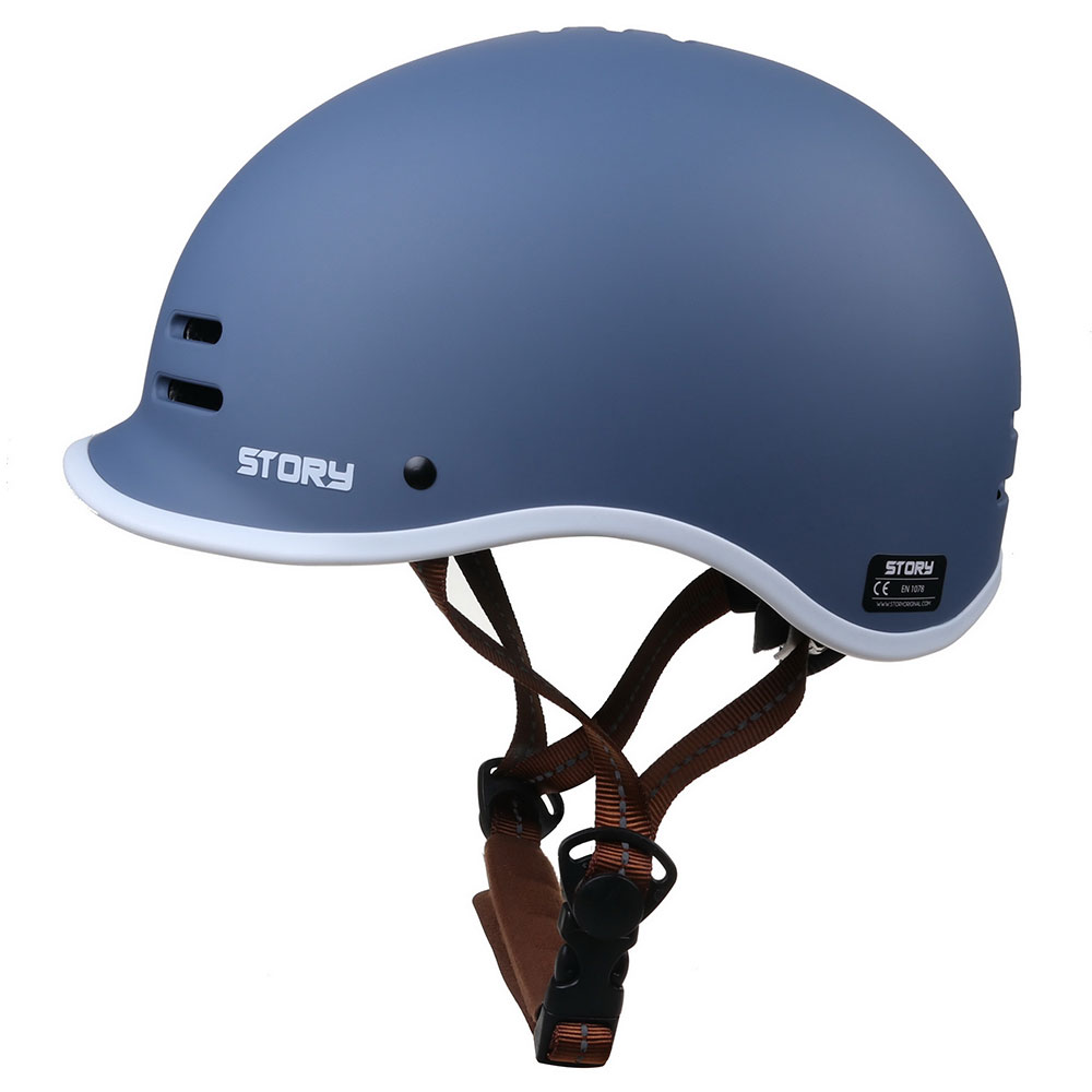 Story Retro Certified Helm