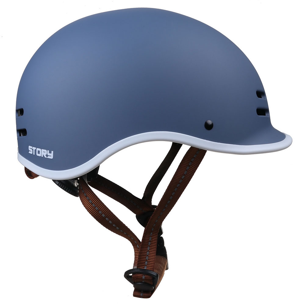 Story Retro Certified Helm