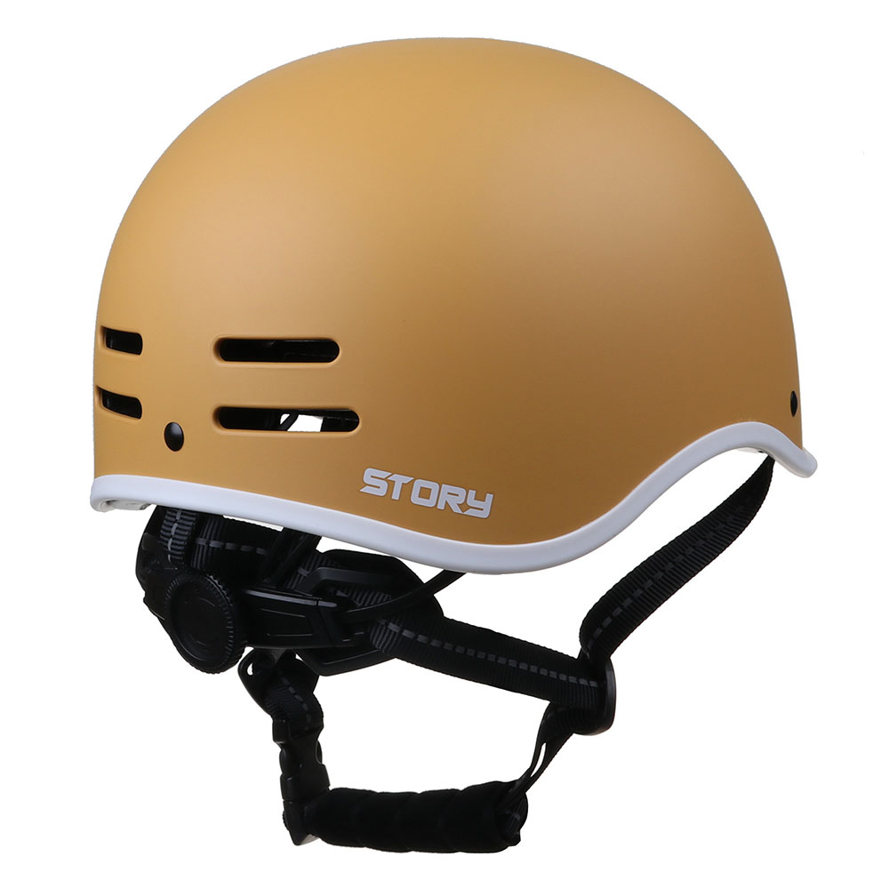 Story Retro Certified Helm