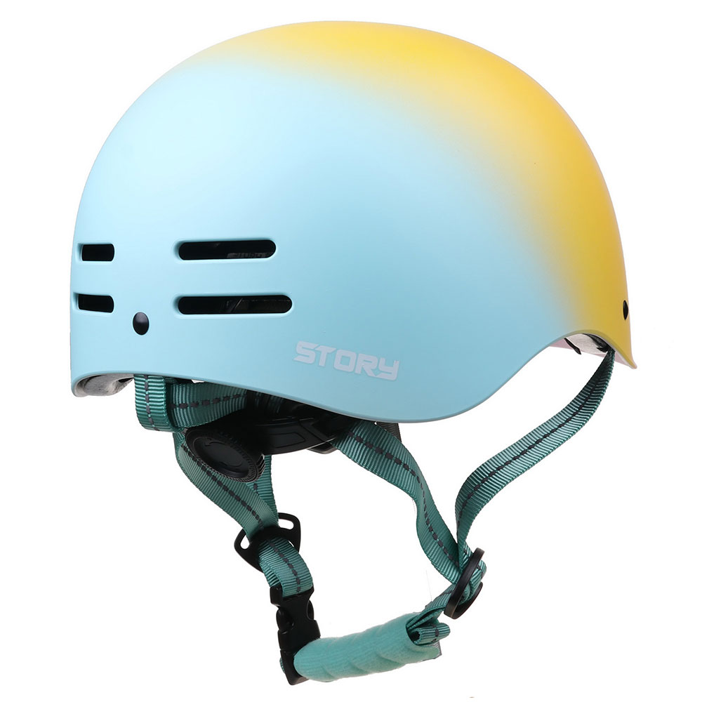 Story Retro Certified Helm