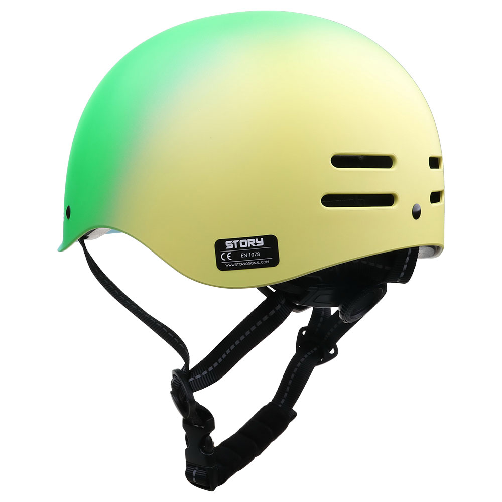 Story Retro Certified Helm